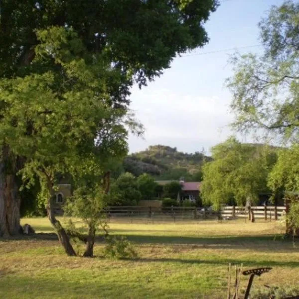 Spirit Tree Inn B&B, hotel di Patagonia