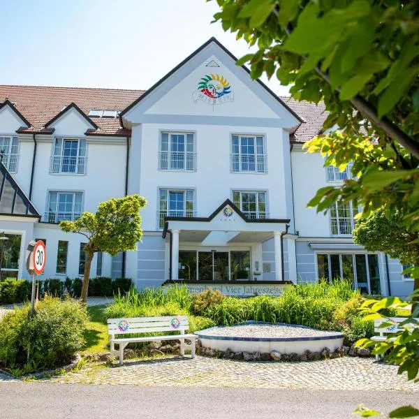 Thermenhotel Vier Jahreszeiten, hotel Locsmándon