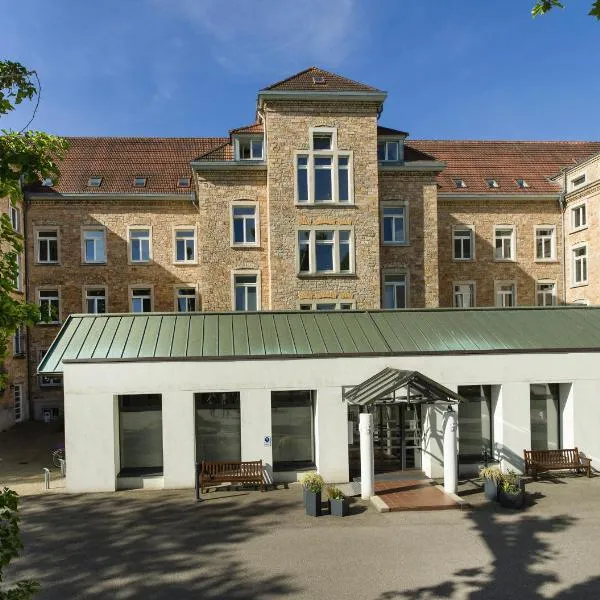 Bildungshaus St. Bernhard - Wohnen und Tagen, hotel in Rastatt