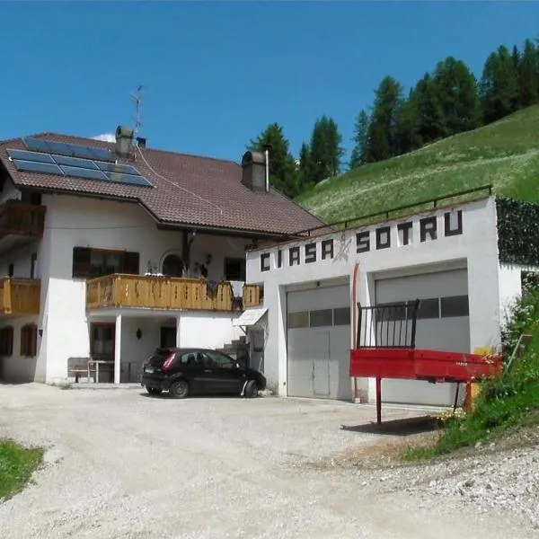 Appartamenti Suttru, hotel i Badia