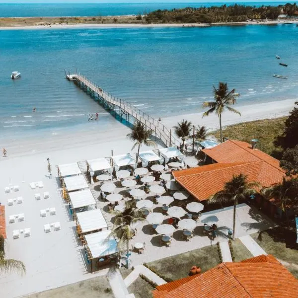 Catamaran Praia Chalés, hotel in Atapuz