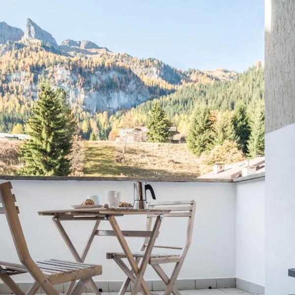 Casa Muffolina, hotel v destinaci Canazei