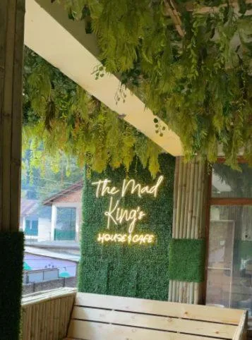 The Mad King's House & Cafe photo 2