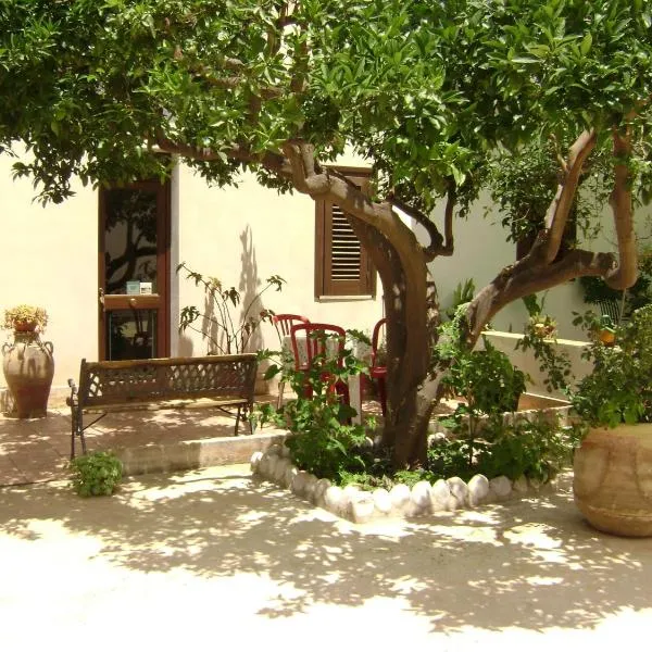 B&B Maria Paola, hotel a Castelluzzo