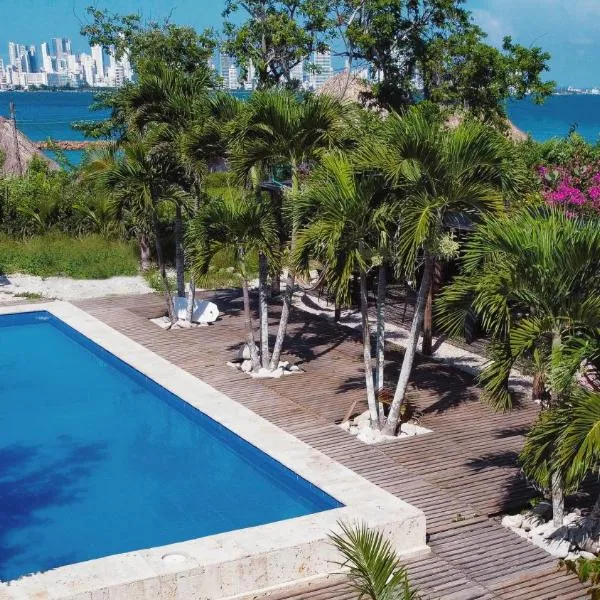 AMALIFE Beach Club & Hotel, hotel in Tierra Bomba