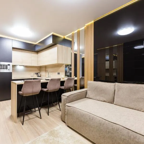 Fayna Town - Loft Black - Nyvky, hotel en Kiev