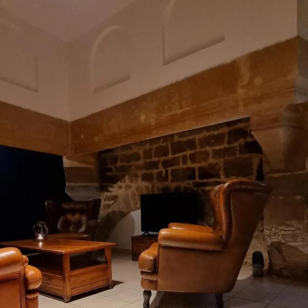 L'écrin des petits bonheurs, hotel v destinácii Dole