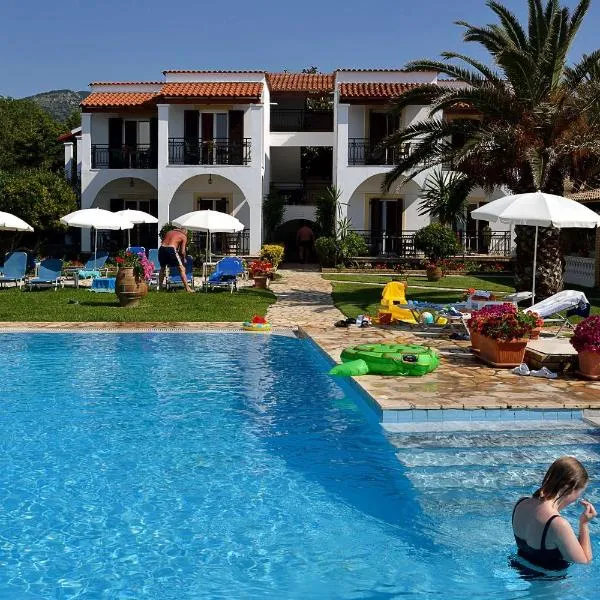 Filorian Hotel Apartments, hotel v destinaci Acharavi