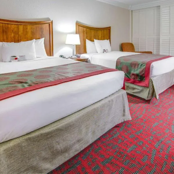 Ramada by Wyndham Metairie New Orleans Airport、メテリーのホテル