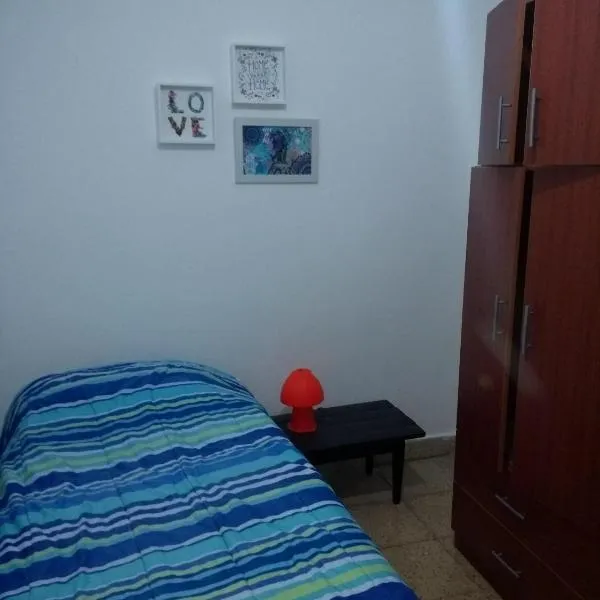 HA! 2 Resi para estudiantes, hotel in Cordoba