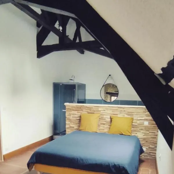 La grange de l'épine, hotel v destinaci Forges-la-Forêt