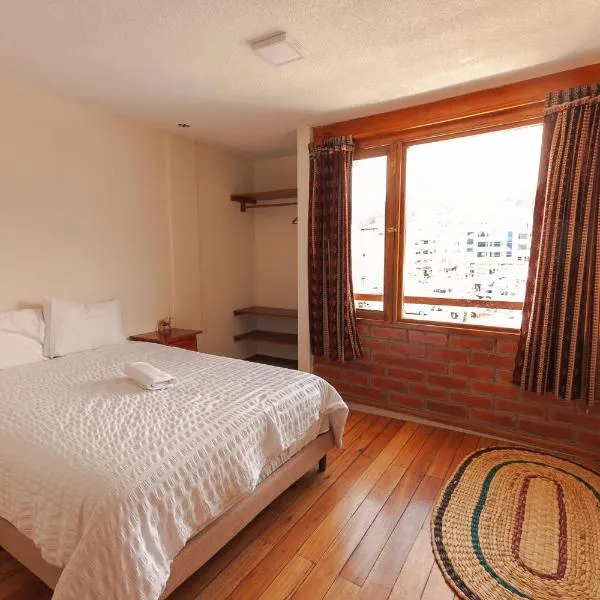 Los Ponchos Inn Apartasuite, hotel in Otavalo