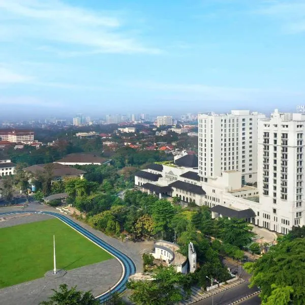 Pullman Bandung Grand Central, hotelli kohteessa Bandung