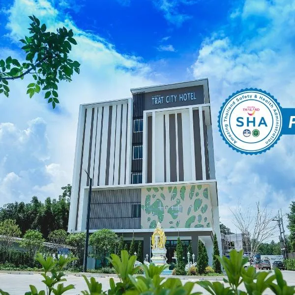 Trat City Hotel, hotel em Ban Laem Klat