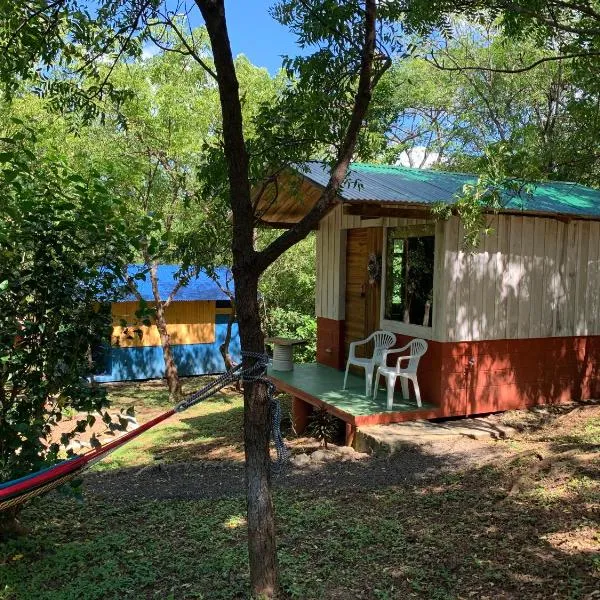 Cabañas Casa Soley, hotel di Puerto Soley