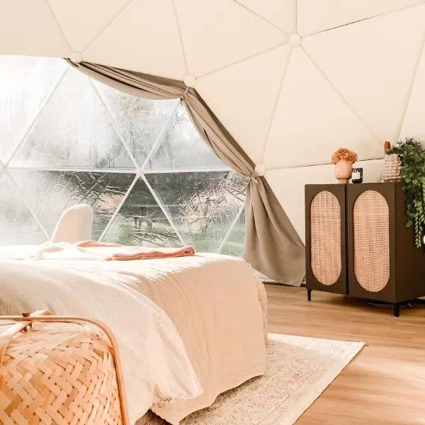 Romantische glamping dome Koksijde - Duiniek, ξενοδοχείο στο Koksijde