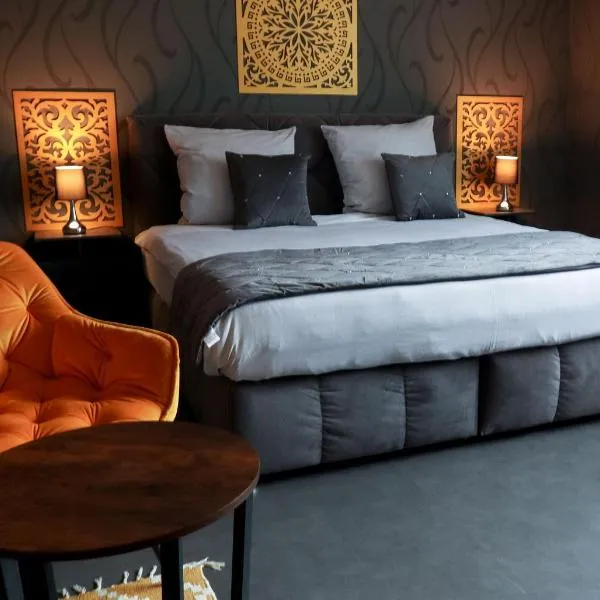 DUA Hotel，位于萨尔斯塔特的酒店