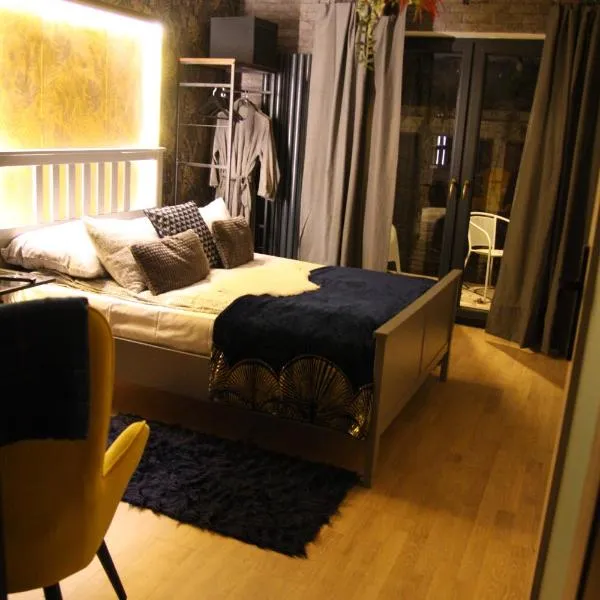 Apartament dla pary Stara Szkoła, hotel in Kraśniczyn