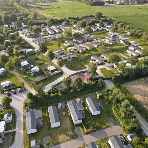 Siblu camping in de Bongerd, hotel v destinaci Oostkapelle