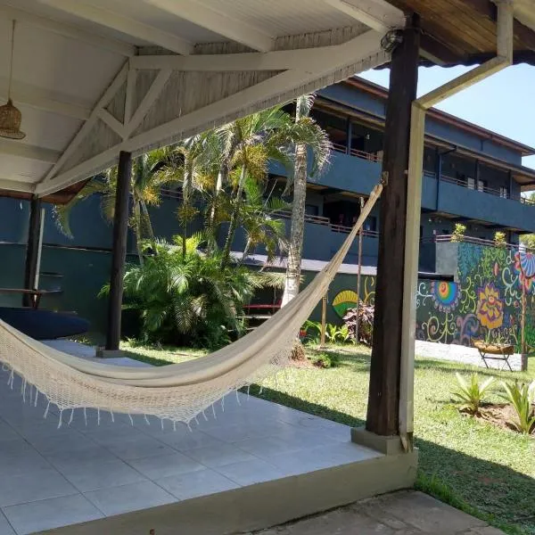 Yabás Praia, hotel di Ubatuba