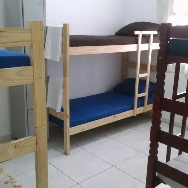 Hostel CASA 6, hotel v destinaci São Vicente