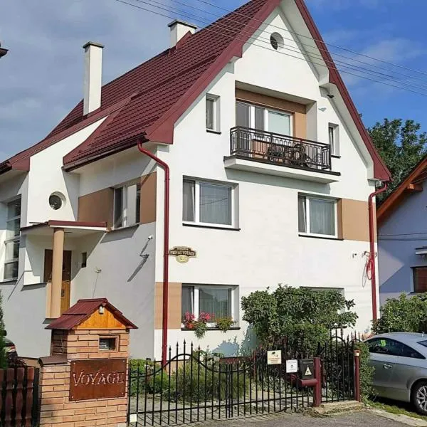 Privát Voyage: Bobrovník şehrinde bir otel