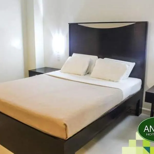 Annex Hotel Tavern, hotel a Surigao