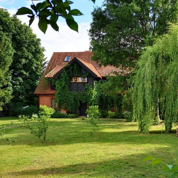 Moniówka, hotel in Worliny