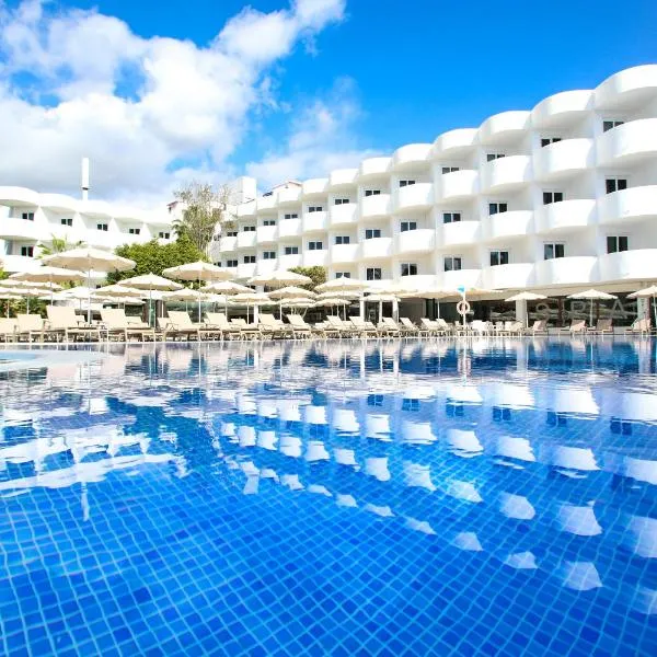 Sentido Fido Tucan - Beach Hotel，卡拉達沃的飯店