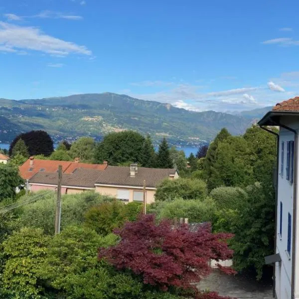 Casa Corten Mountain Lago Maggiore, hotel v destinácii Laveno-Mombello