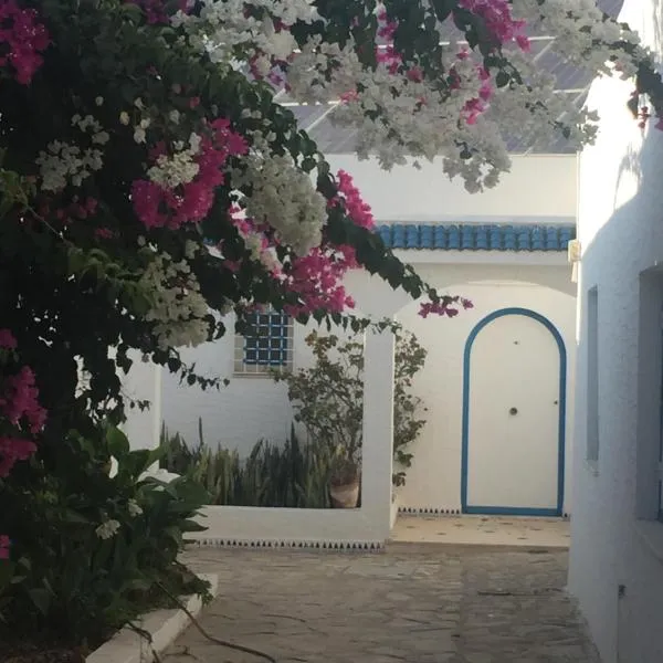 BUNGALOW El HOUDA, hotel en Hammamet
