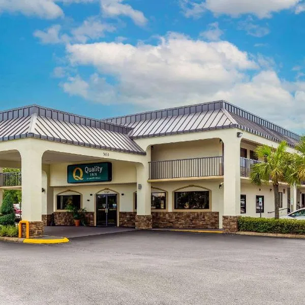 Quality Inn Mobile West Tillmans Corner, hotel u gradu Tilmans Korner