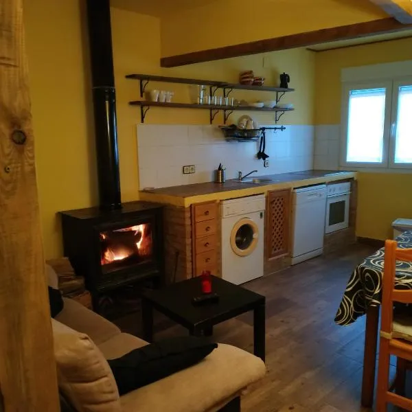 La Torre, hotel v destinaci Navacepeda de Tormes