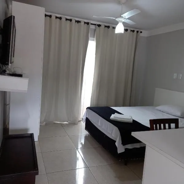 Uba Apart imóveis, hotel in Dona Eusébia
