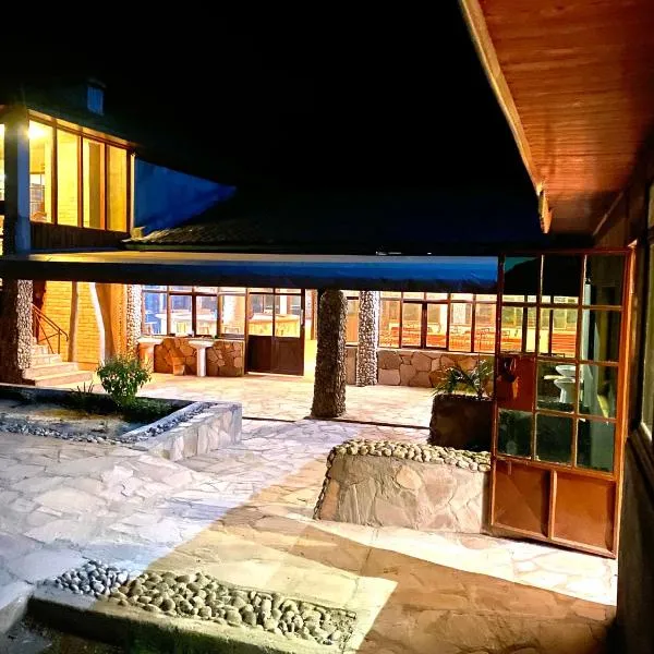 Oldarpoi Wageni Camps, hotel v Keekoroku