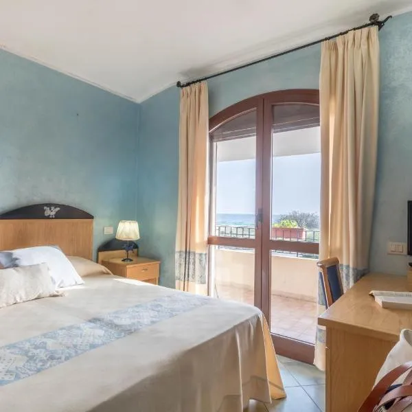 Hotel Villa del Mare Solanas, hotell i Solanas