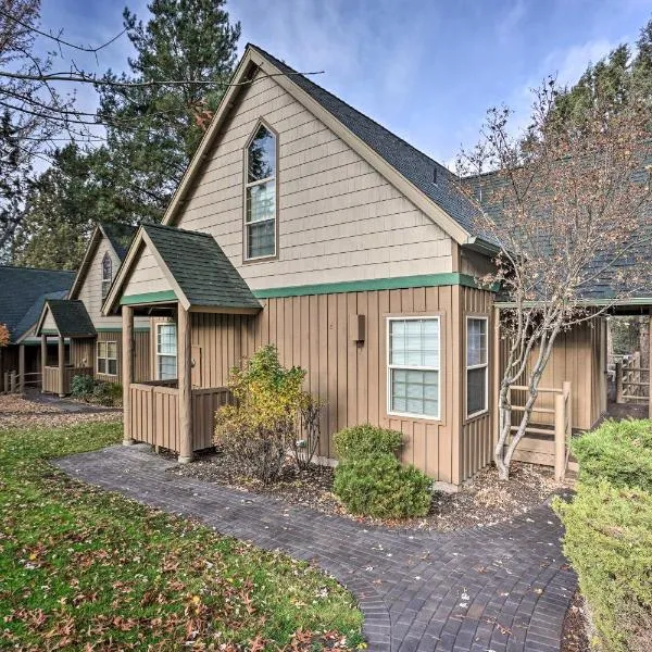 Chalet at Running Y Resort with Wraparound Deck!, hotel in Klamath Falls