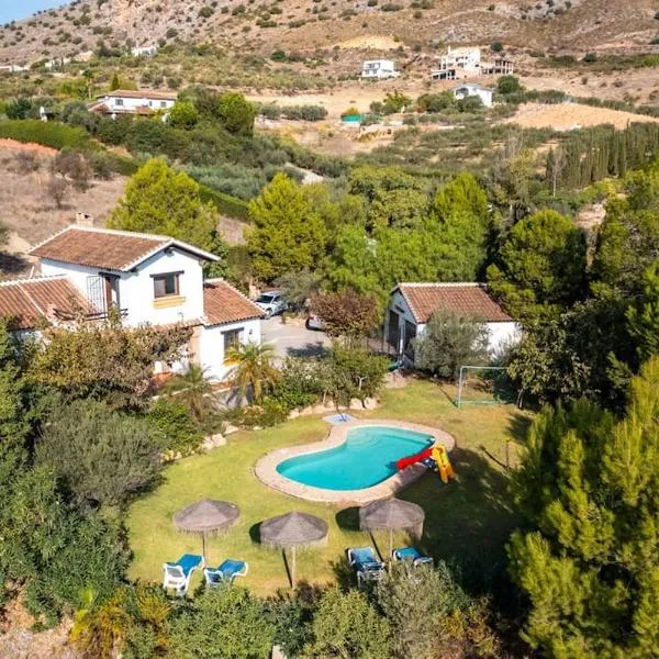 Maravillosa Casa Rural Alegría, hotel en Málaga