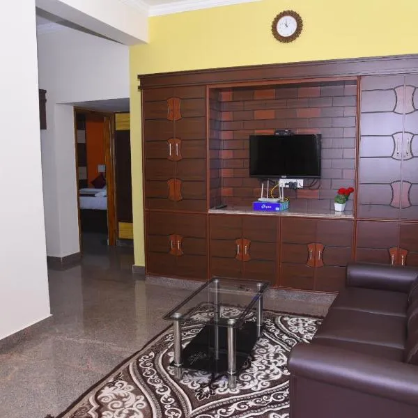 FOUR SEASONS HOME STAY, hotel v destinaci Tirupati