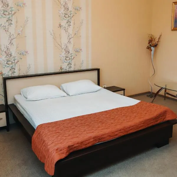 Готель Релакс, hotel v destinaci Korostyshiv