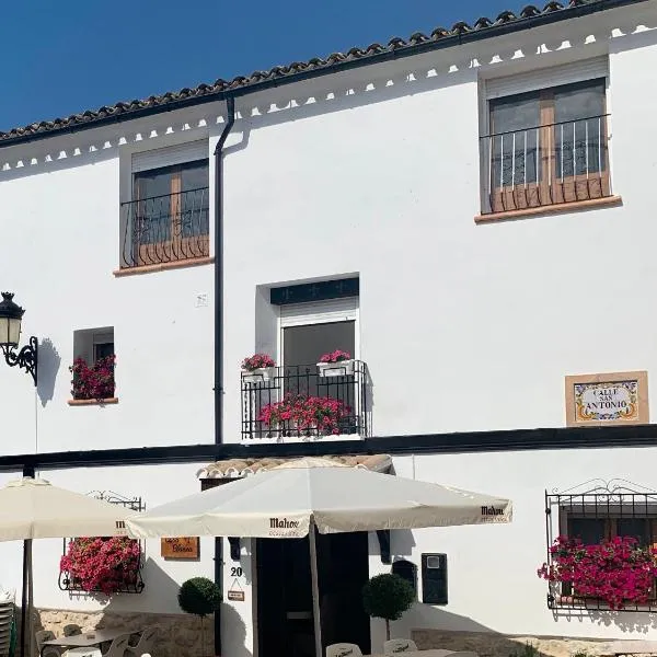 Casa Blanca, hotel Castell de Castellsben