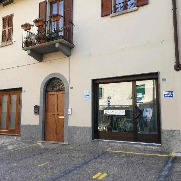 La Casa Sul Sasso In town serviced accommodations, Hotel in Dervio