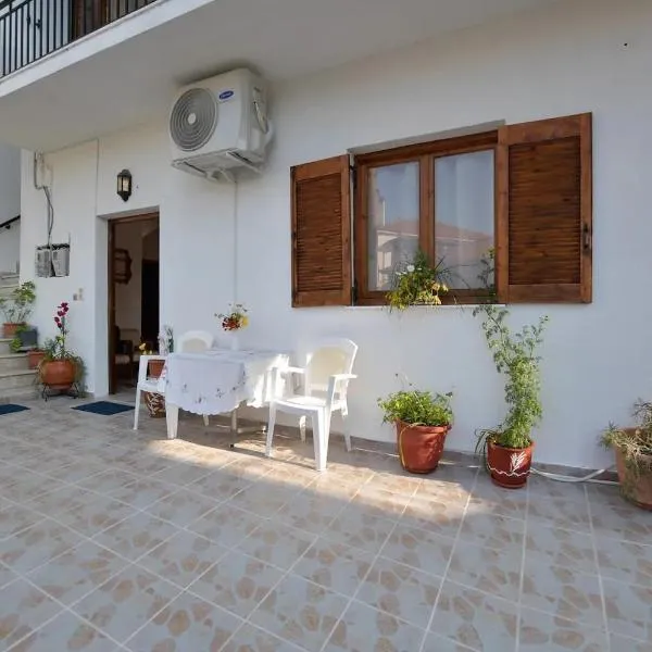 Relaxing experiences near Ancient Olympia, hotel u gradu Archea Pissa