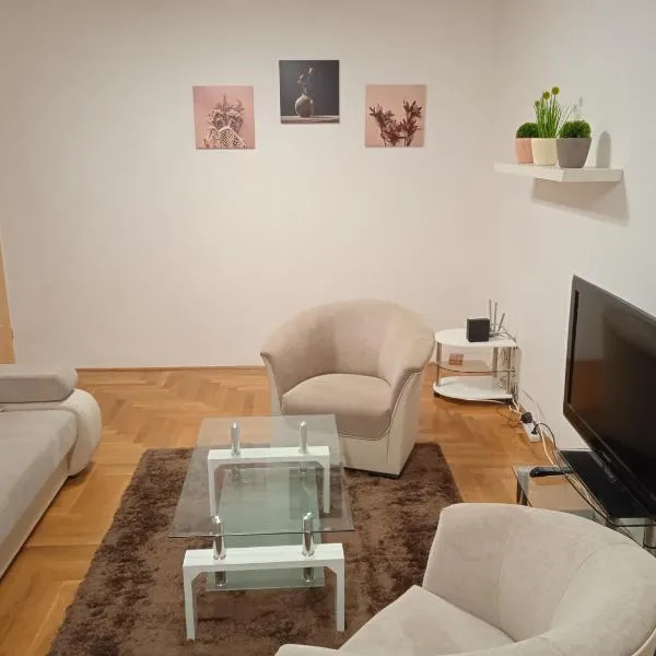 Family apartment-családias hangulat, hotel v Győru