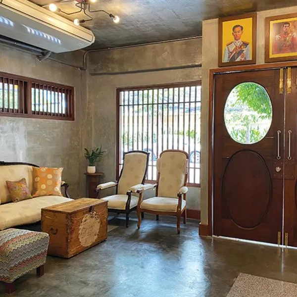 Niagara Hotel, khách sạn ở Bangkok