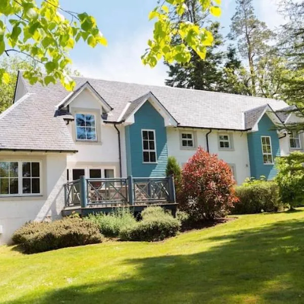 Ryder Cup Lodge Duchally - Free access to Leisure Club Swimming Pool Hot Tub Steam Room - Starlink Satellite Internet - Sky Glass Now DOG FRIENDLY for 2025, hotel in Auchterarder