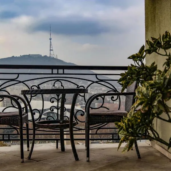 Tbilisi Tower Apartment, hotel em Tbilisi