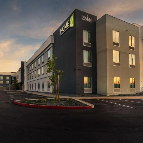 Home2 Suites By Hilton Riverside March Air Force Base, Ca: Romoland şehrinde bir otel