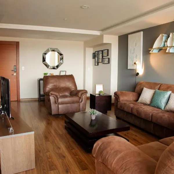 Wanderlot - Departamento Leganza - Penthouse Lujoso, hotel in Riobamba