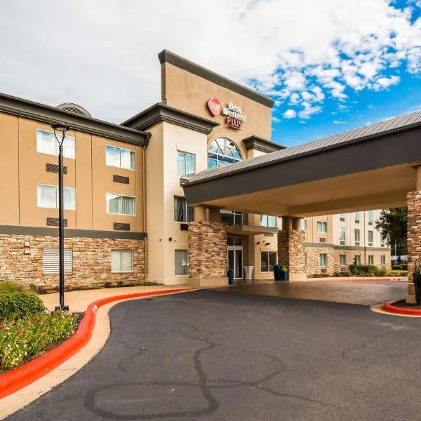 Best Western Plus Longview – University Hotel, hotelli kohteessa Longview